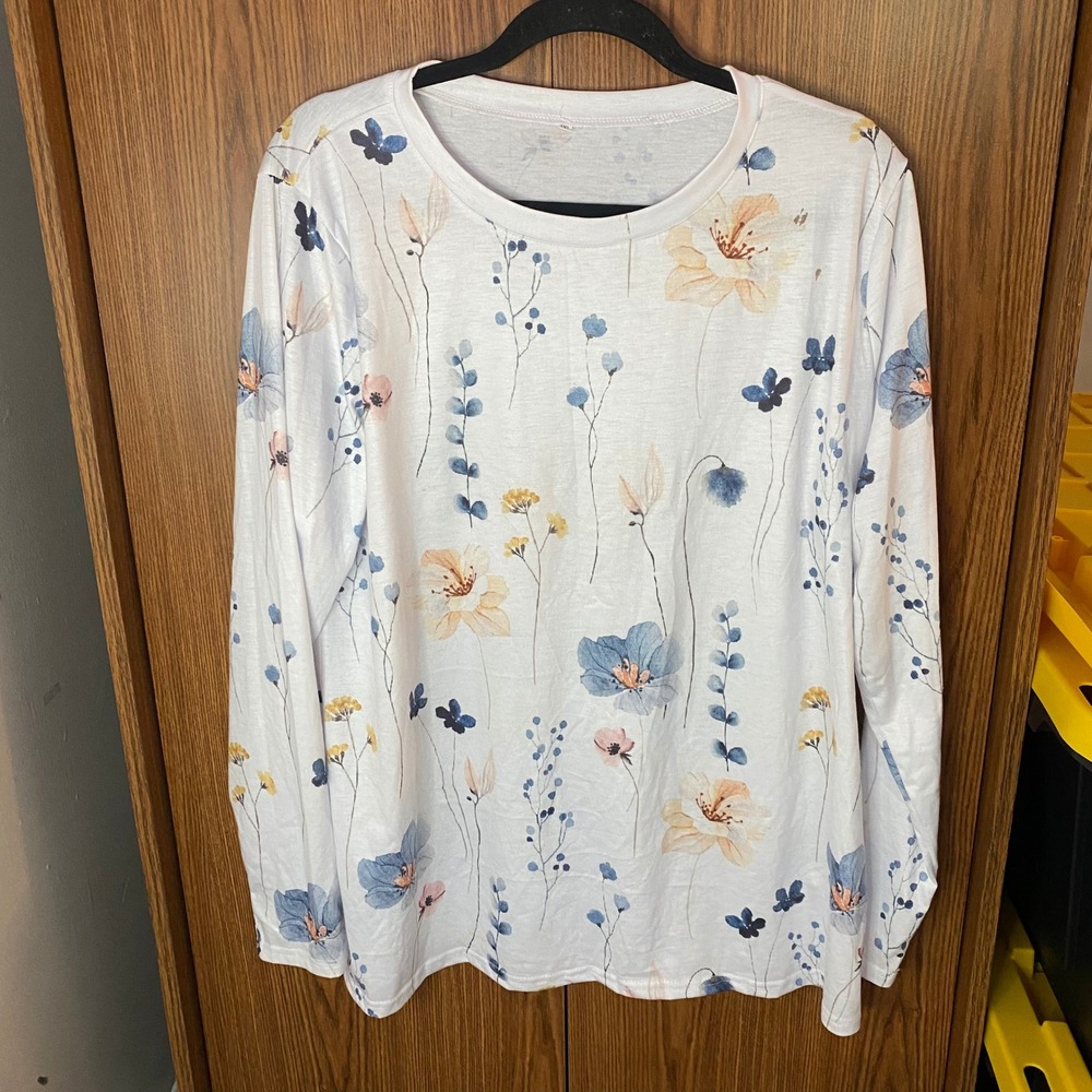 Floral Long Sleeve Top Womens 1XL Lightweight White Watercolor Botanical Tee